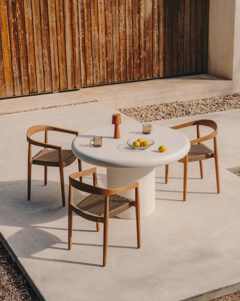 Mesa redonda Addaia de cemento blanco Ø120 cm