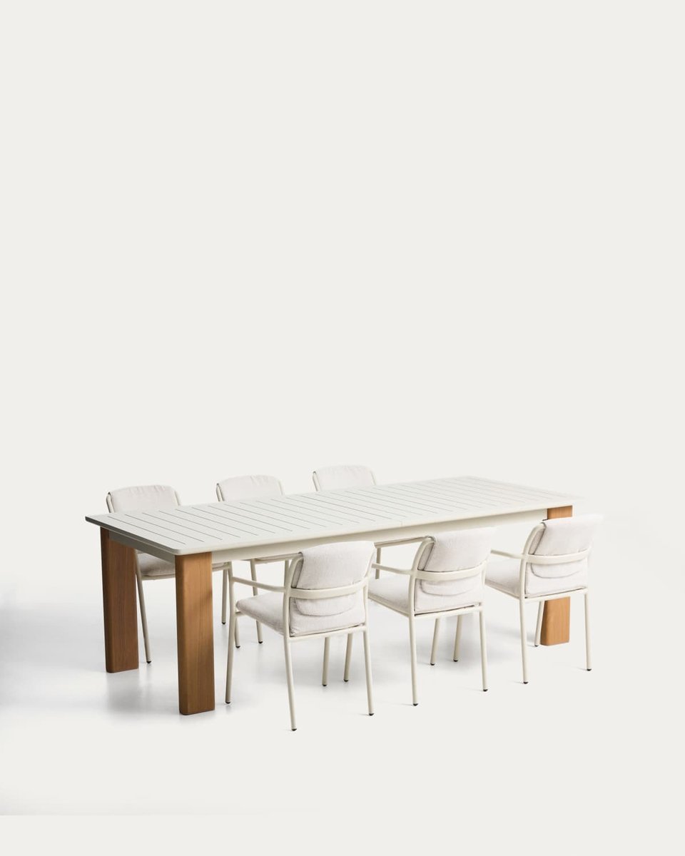 Set de mesa extensible Livorno aluminio beige y patas efecto madera y 6 sillas apilables Linosa de aluminio crudo y cojín beige 205(287)x100 cm