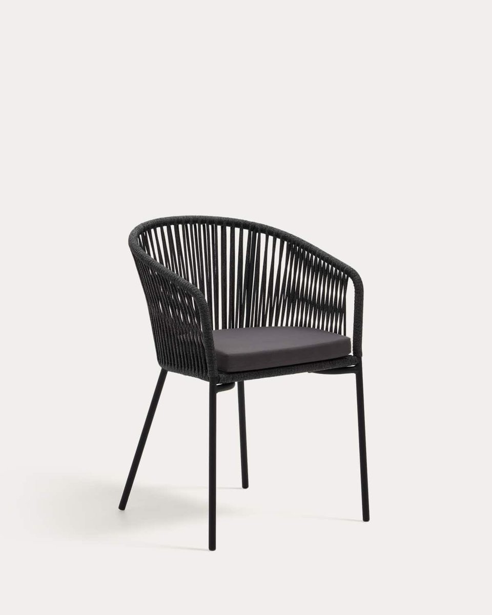 Silla Yanet de cuerda negro y patas de acero galvanizado